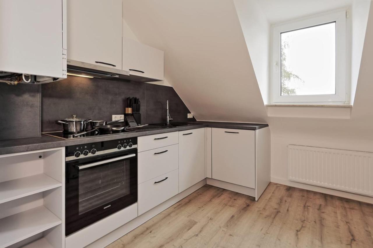 Near Messe! - Stay&Dream - 50Qm - City - Kitchen - Netflix Krefeld Exterior photo
